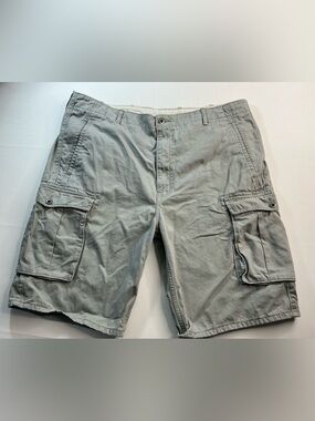 Levi's Men's Cargo Shorts in Light Gray